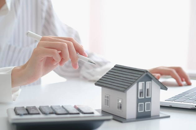 家を買うときにはどんな保険に入る？ 選び方や加入のポイントを解説